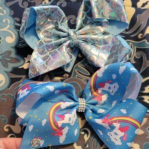 Like NEW! LOT of Two Girl's Oversized JoJo Siwa Alligator Clip Fashion Hair Bows
